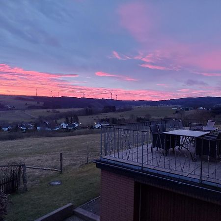 Ferienhaus Hescheld With Private Jacuzzi Hellenthal Exterior foto