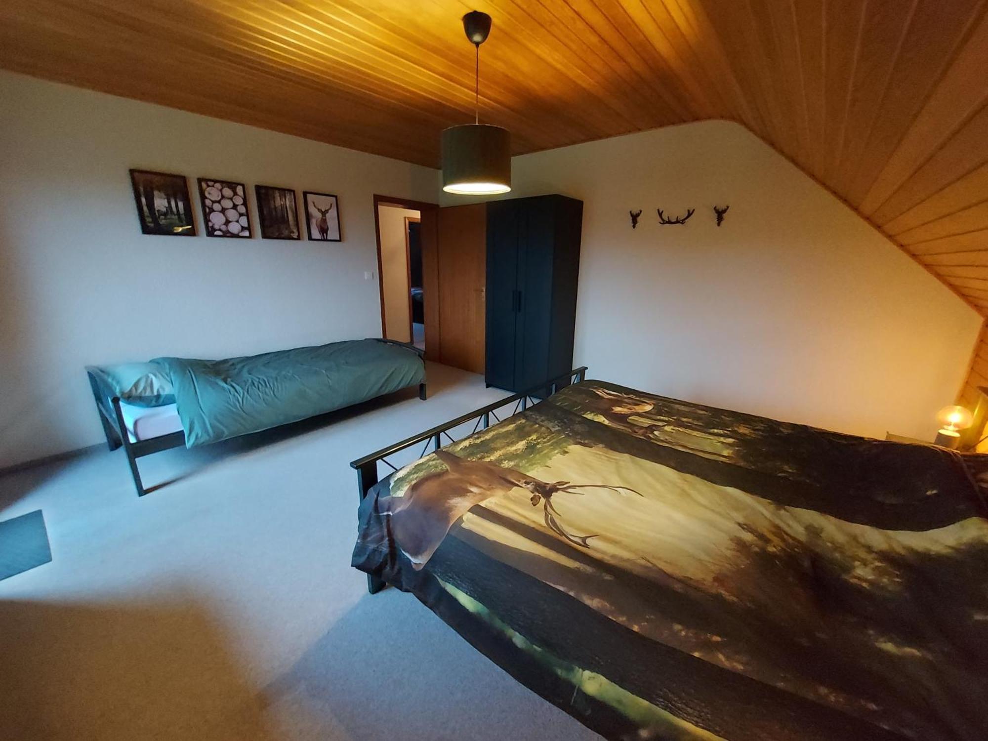 Ferienhaus Hescheld With Private Jacuzzi Hellenthal Exterior foto